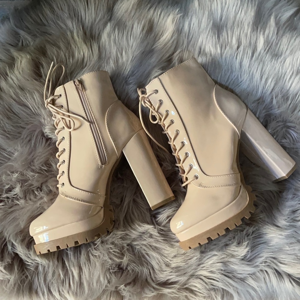 Brand new FashionNova Booties -Nude